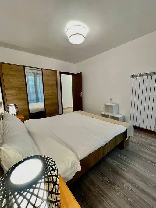 Plovdiv: 1-Bedroom Apartment With Free Parking Sofia 0*,  Bulgarien